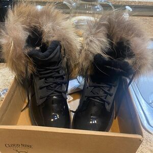 Cloud Nine Women's Black and Brown Fur Winter Boots